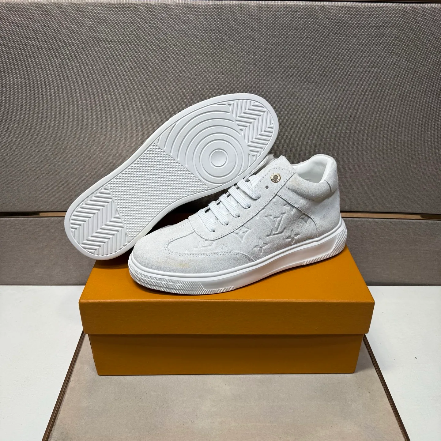 Men's men's shoes 💰pp420 [LV～] Men's casual shoes 2025z cabinet sales simultaneously 🔶Size: 38-44#️⃣ 🔷3 colors🔜The upper is made of multi-material splicing ➕Genuine leather lining, comfortable and breathable, sole: original comfortable and wear-resistant outsole, ⚠️real thing📱photographed🎬real thing is better📢📢📢